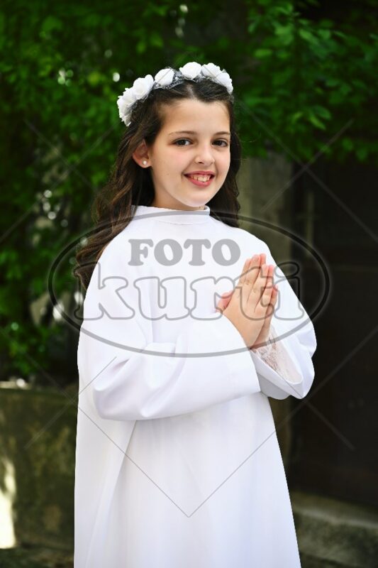 Prva Pričest Vrbnik 9 - FotoKurti