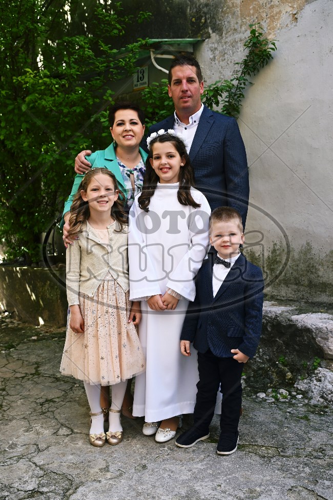Prva Pričest Vrbnik 153 - FotoKurti