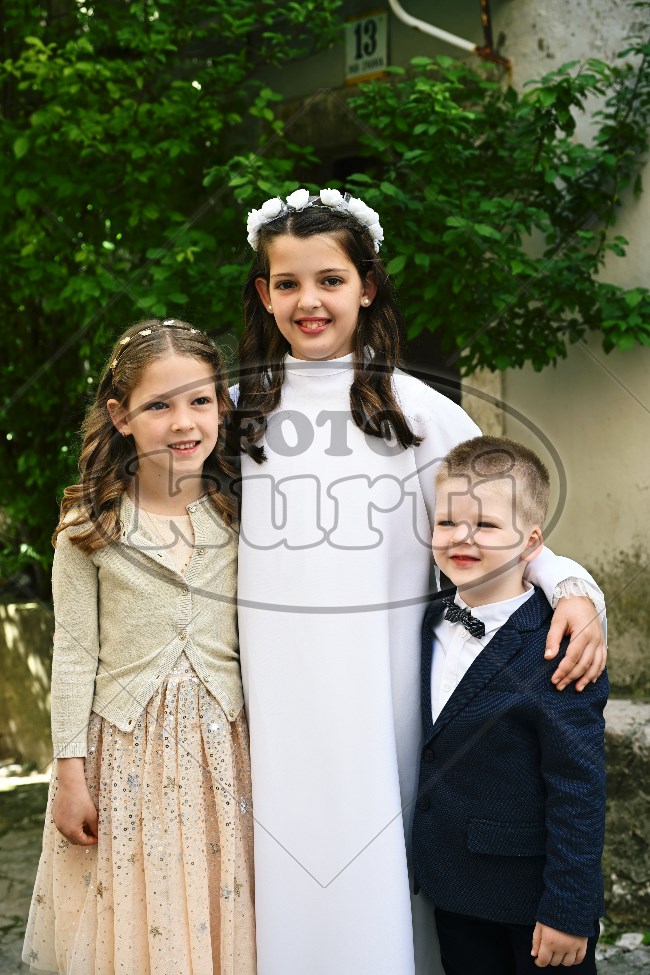 Prva Pričest Vrbnik 159 - FotoKurti
