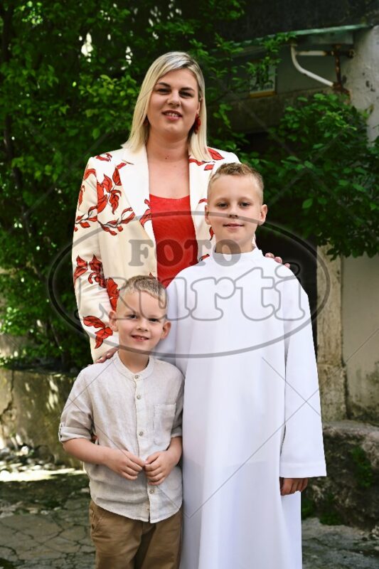 Prva Pričest Vrbnik 181 - FotoKurti