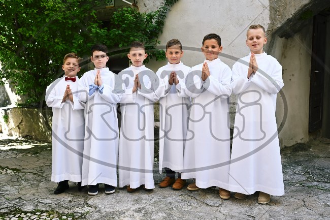 Prva Pričest Vrbnik 241 - FotoKurti