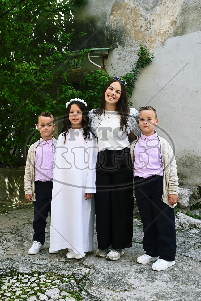 Prva Pričest Vrbnik 275 - FotoKurti