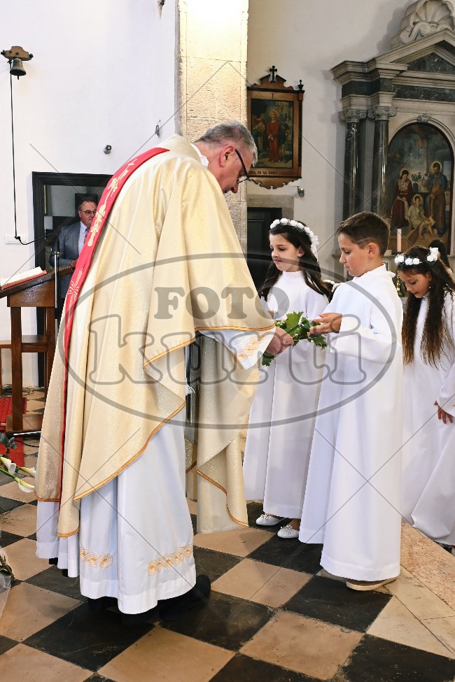 Prva Pričest Vrbnik 365 - FotoKurti