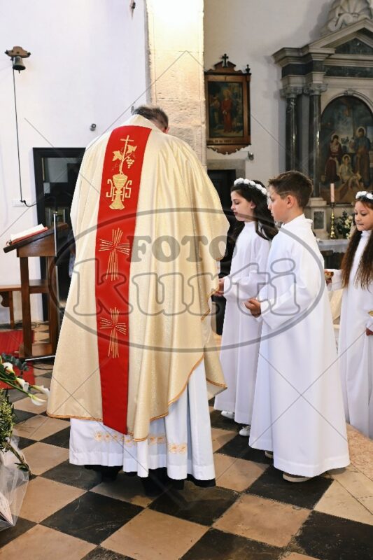 Prva Pričest Vrbnik 367 - FotoKurti