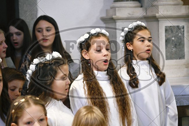 Prva Pričest Vrbnik 559 - FotoKurti