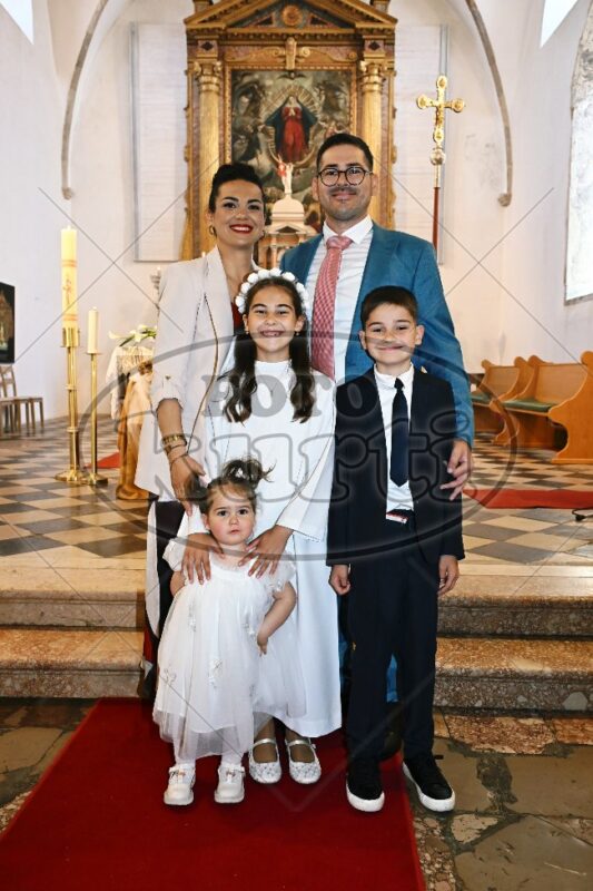 Prva Pričest Vrbnik 644 - FotoKurti