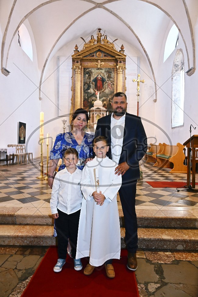 Prva Pričest Vrbnik 655 - FotoKurti