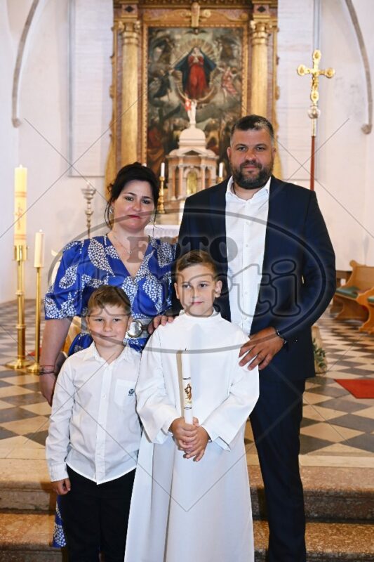 Prva Pričest Vrbnik 657 - FotoKurti