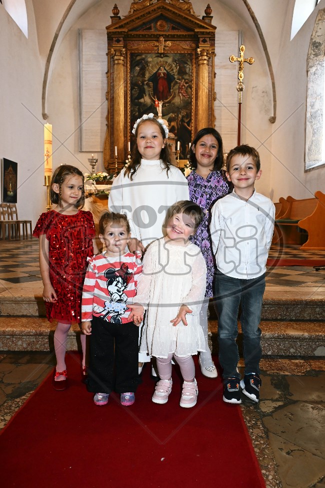 Prva Pričest Vrbnik 667 - FotoKurti