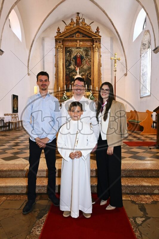 Prva Pričest Vrbnik 782 - FotoKurti