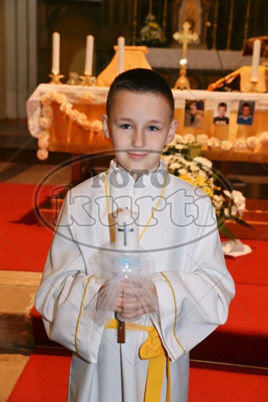 Tribalj Prva Pričest 277 - FotoKurti