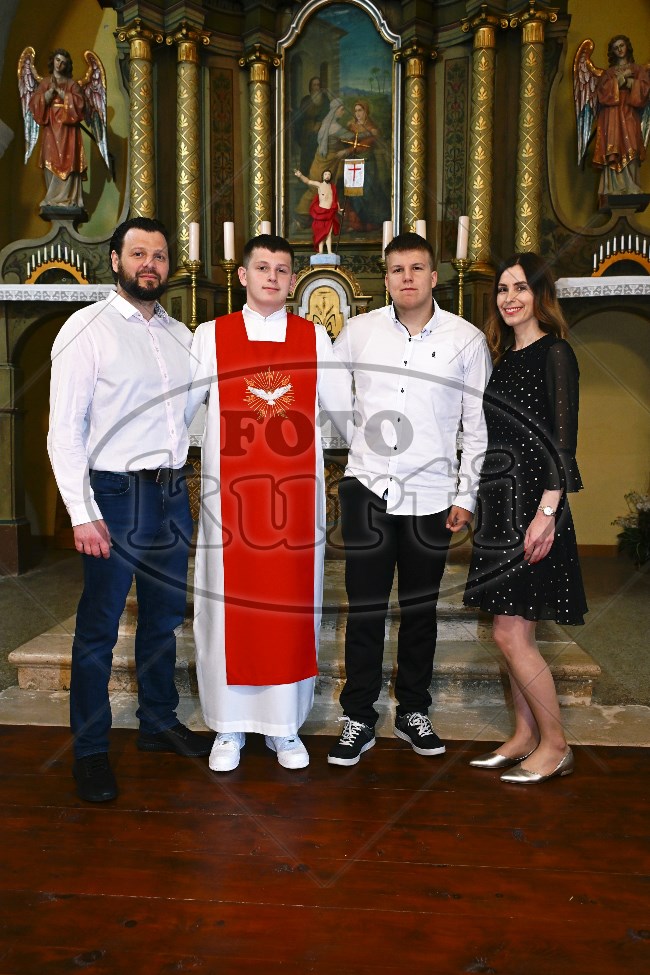 Krizma Tribalj 323 - FotoKurti
