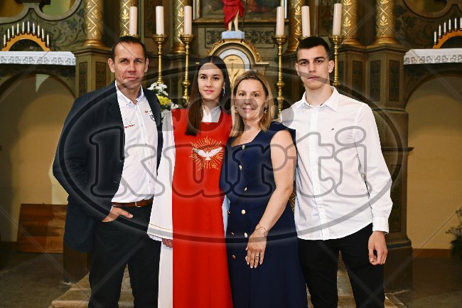 Krizma Tribalj 451 - FotoKurti