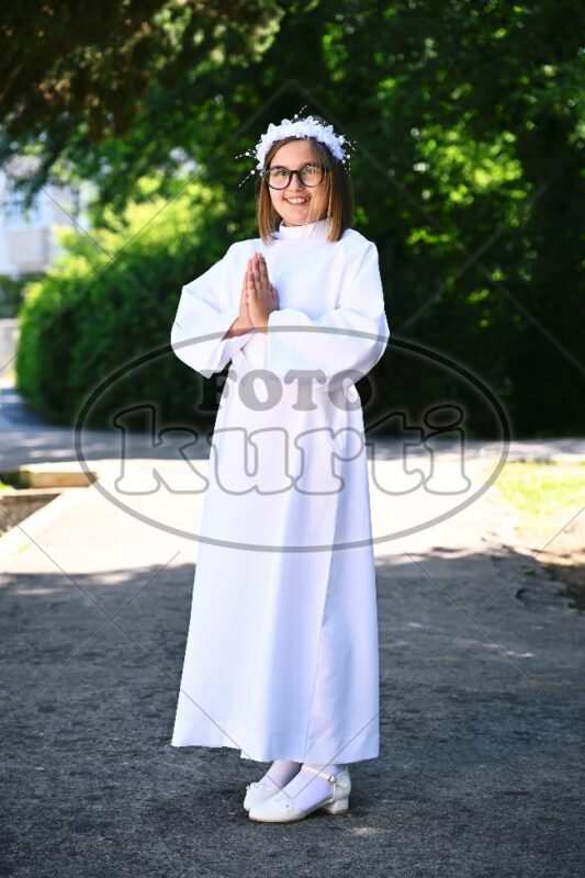 Prva Pričest Njivice 2025 61 - FotoKurti