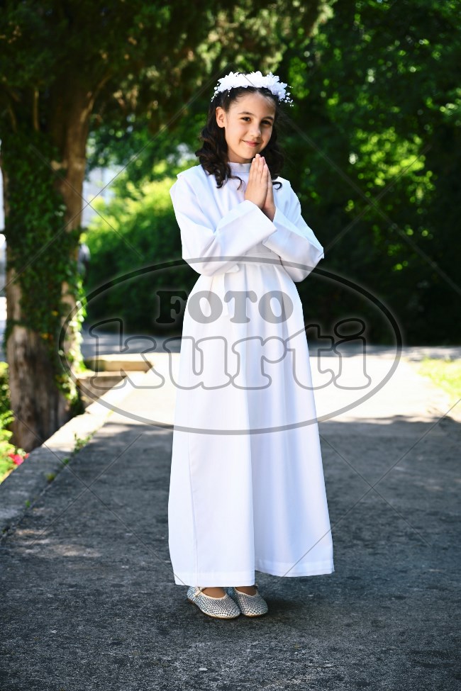 Prva Pričest Njivice 2025 93 - FotoKurti