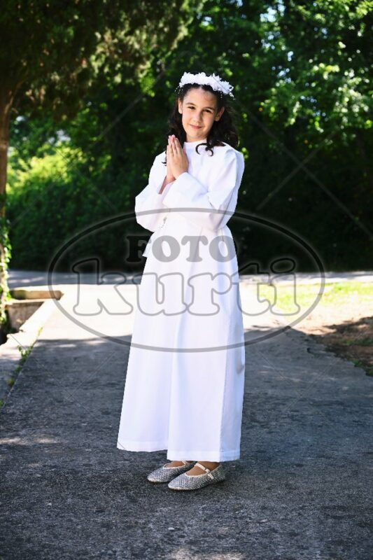 Prva Pričest Njivice 2025 99 - FotoKurti