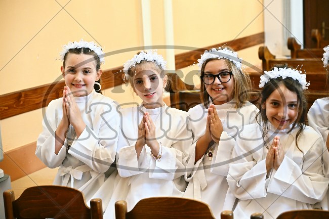 Prva Pričest Njivice 2025 121 - FotoKurti