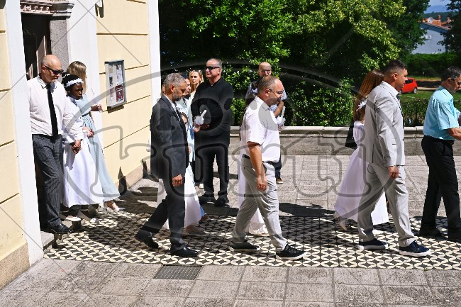 Prva Pričest Njivice 2025 150 - FotoKurti