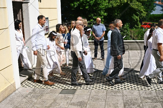Prva Pričest Njivice 2025 153 - FotoKurti