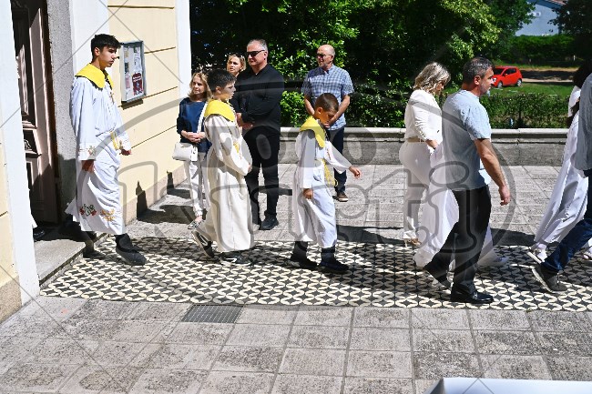 Prva Pričest Njivice 2025 158 - FotoKurti