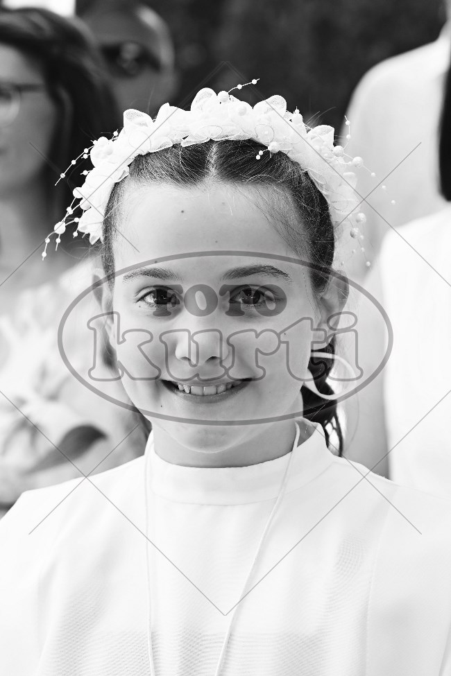 Prva Pričest Njivice 2025 192 - FotoKurti