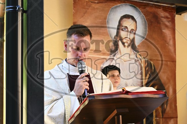 Prva Pričest Njivice 2025 250 - FotoKurti