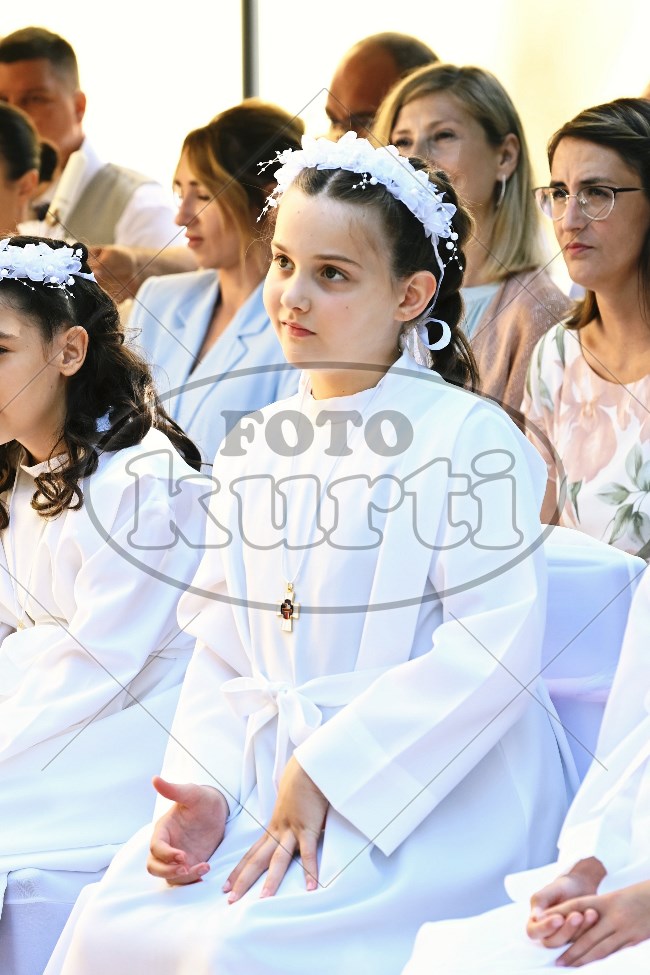 Prva Pričest Njivice 2025 252 - FotoKurti