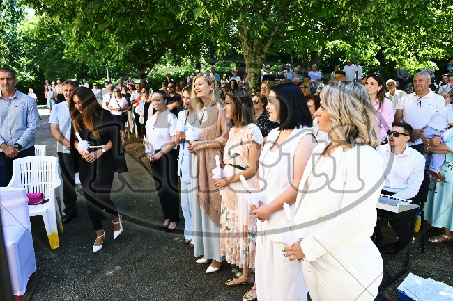 Prva Pričest Njivice 2025 267 - FotoKurti