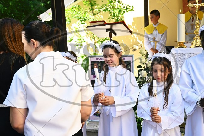 Prva Pričest Njivice 2025 285 - FotoKurti