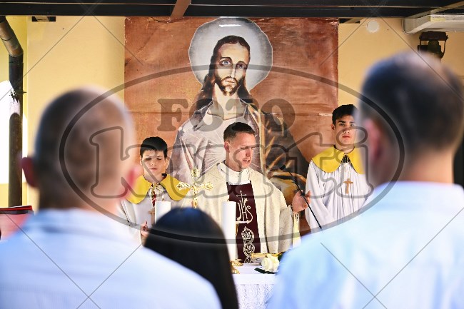 Prva Pričest Njivice 2025 314 - FotoKurti