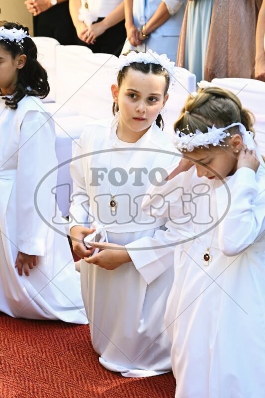 Prva Pričest Njivice 2025 318 - FotoKurti