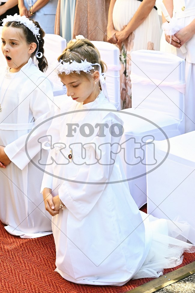 Prva Pričest Njivice 2025 319 - FotoKurti
