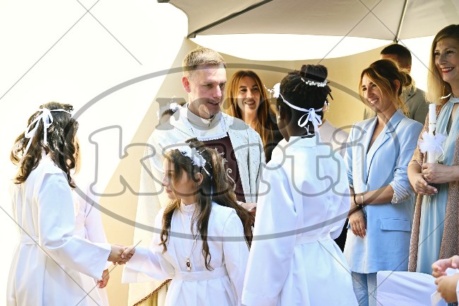 Prva Pričest Njivice 2025 325 - FotoKurti