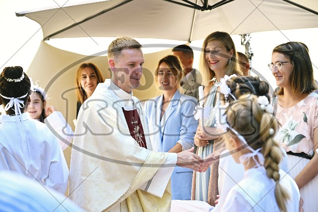 Prva Pričest Njivice 2025 326 - FotoKurti