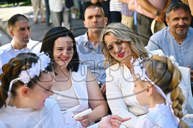 Prva Pričest Njivice 2025 400 - FotoKurti
