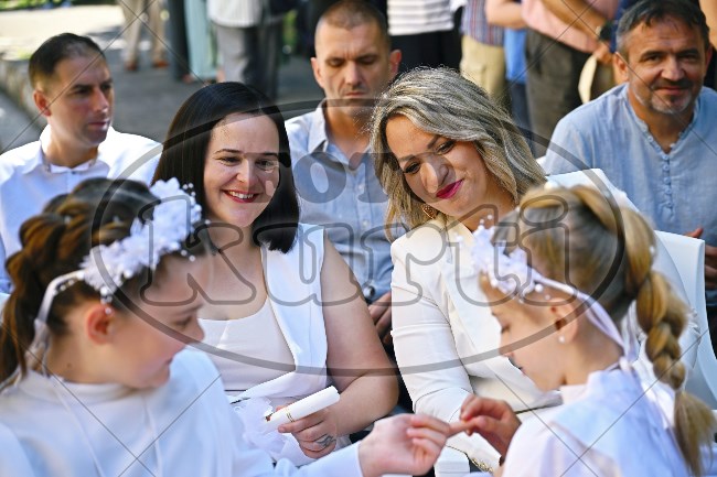 Prva Pričest Njivice 2025 401 - FotoKurti