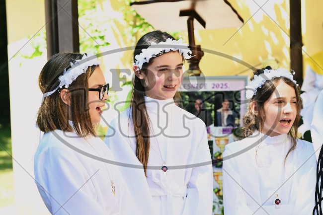 Prva Pričest Njivice 2025 439 - FotoKurti