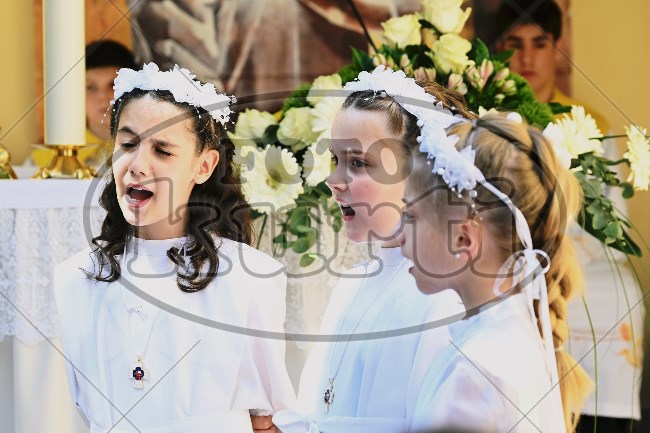 Prva Pričest Njivice 2025 442 - FotoKurti