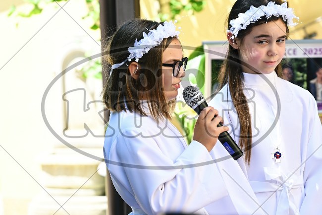 Prva Pričest Njivice 2025 516 - FotoKurti