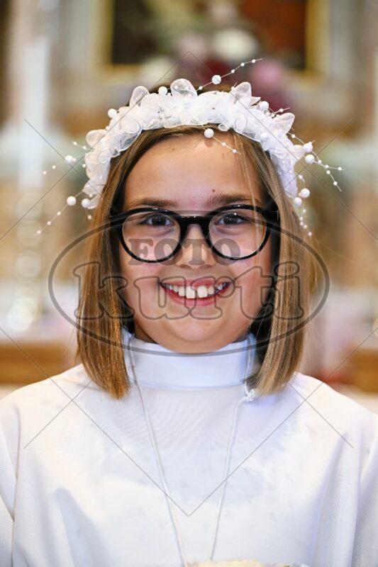 Prva Pričest Njivice 2025 591 - FotoKurti