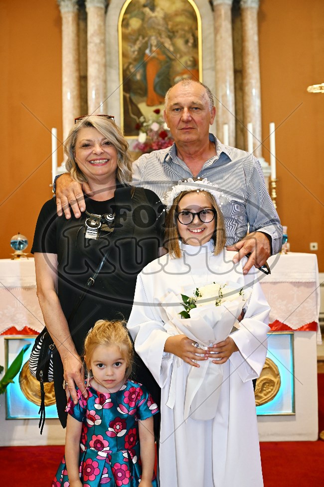 Prva Pričest Njivice 2025 603 - FotoKurti