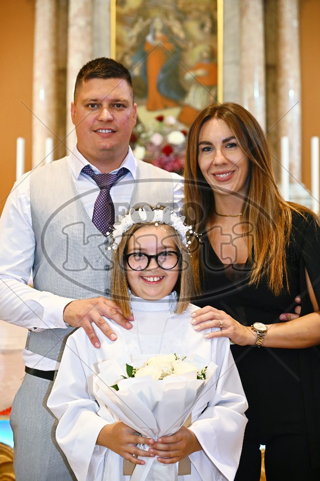 Prva Pričest Njivice 2025 607 - FotoKurti