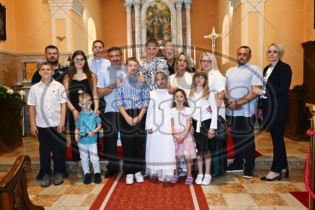 Prva Pričest Njivice 2025 707 - FotoKurti