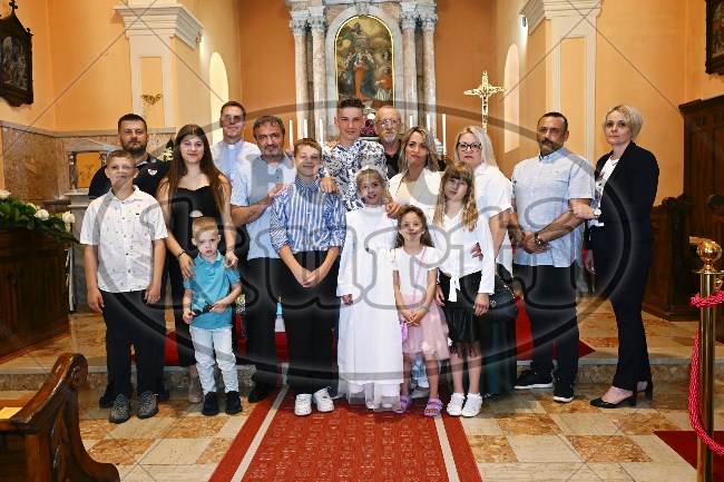 Prva Pričest Njivice 2025 708 - FotoKurti