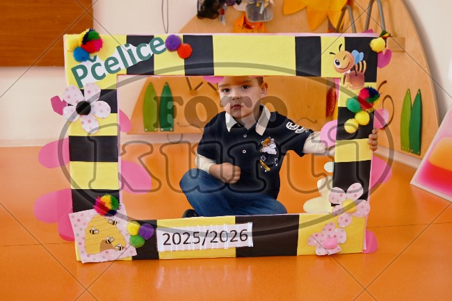 01 Pčelice 120 - FotoKurti