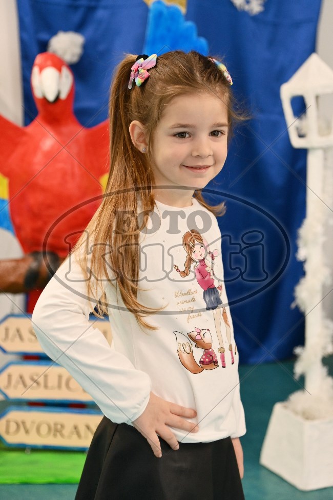 01 Krijesnice 211 - FotoKurti