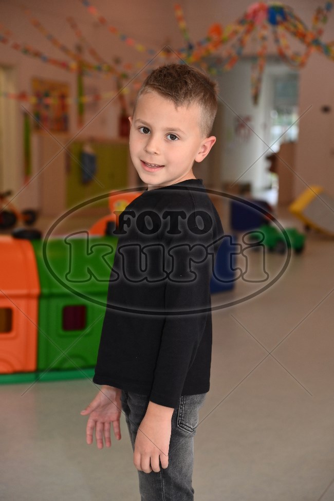 04 Pčelice 180 - FotoKurti