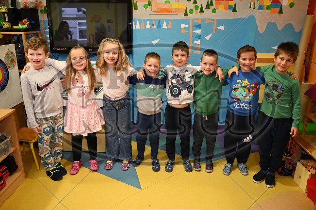 01 Pčelice 11 - FotoKurti