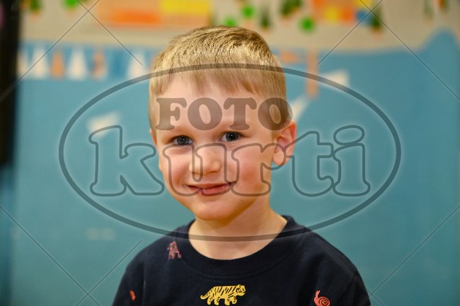 01 Pčelice 136 - FotoKurti