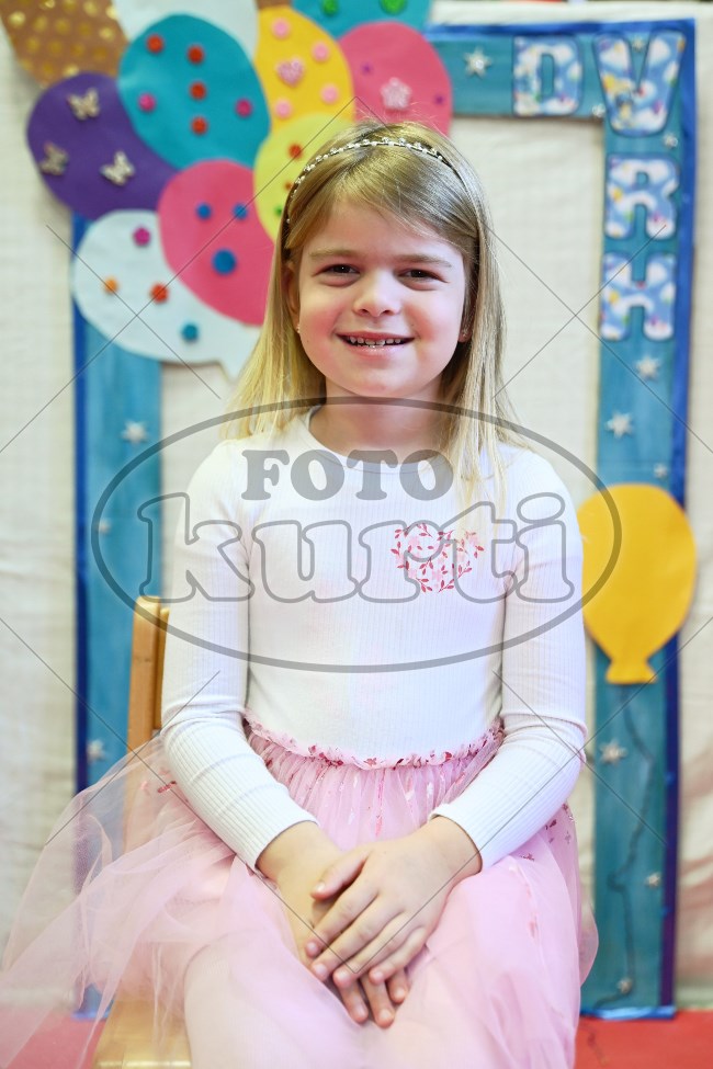DV Vrh 240 - FotoKurti